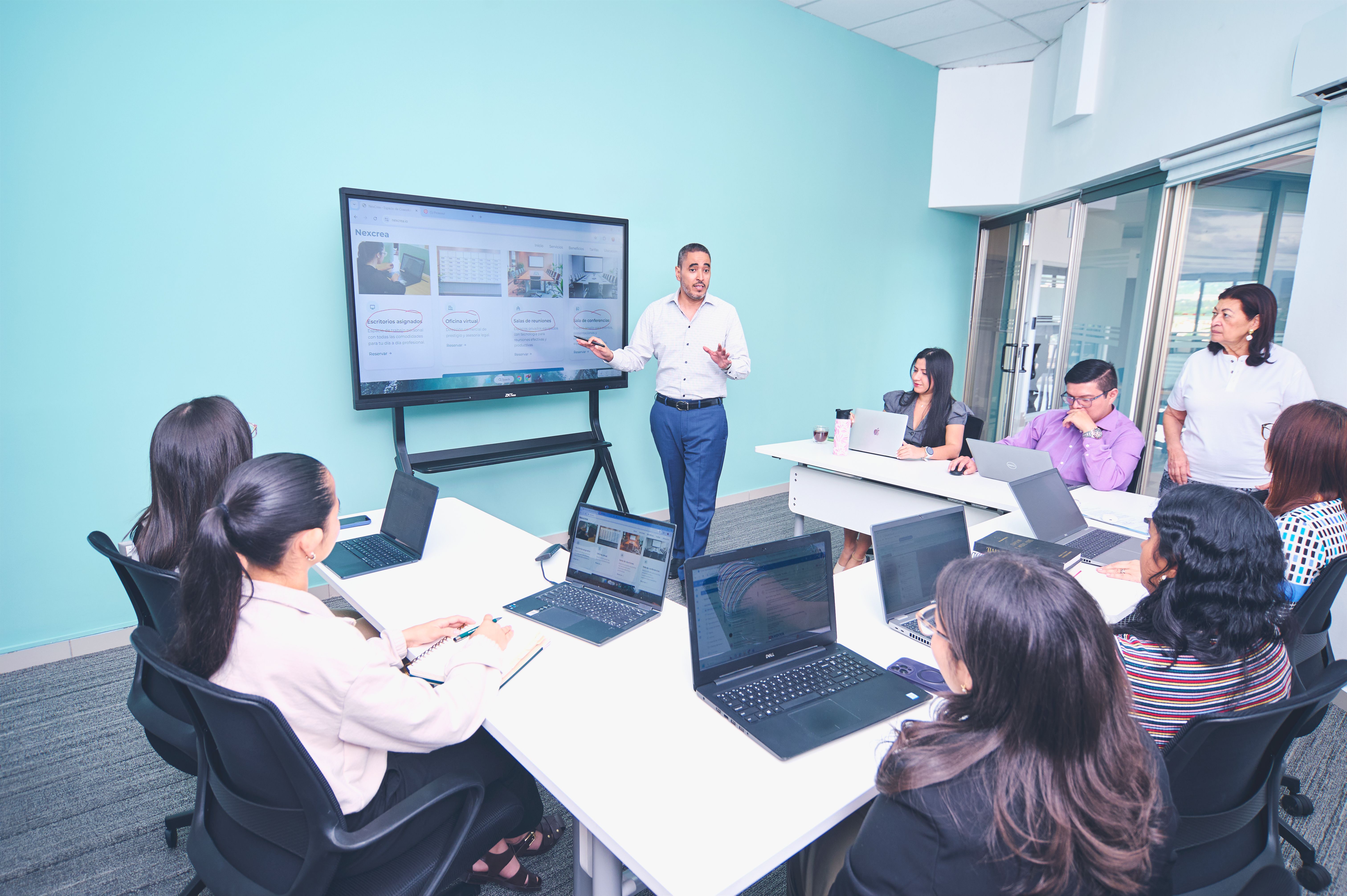 Sesión de capacitación en analítica de datos para equipos